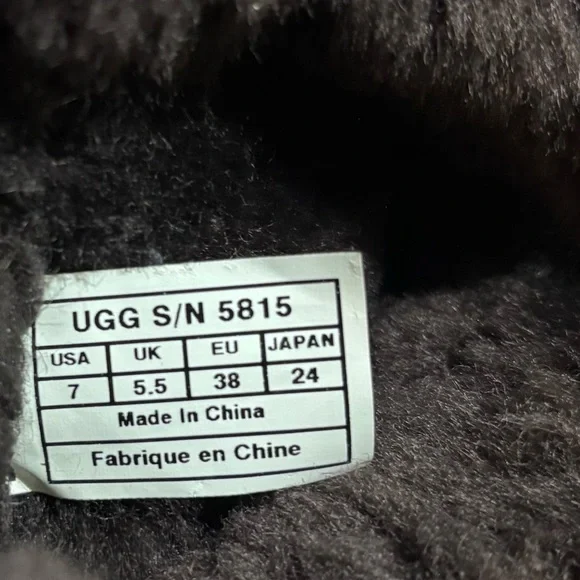 UGG Women's suede Chocolate Winter Boots US size 7 - Picture 6 of 6